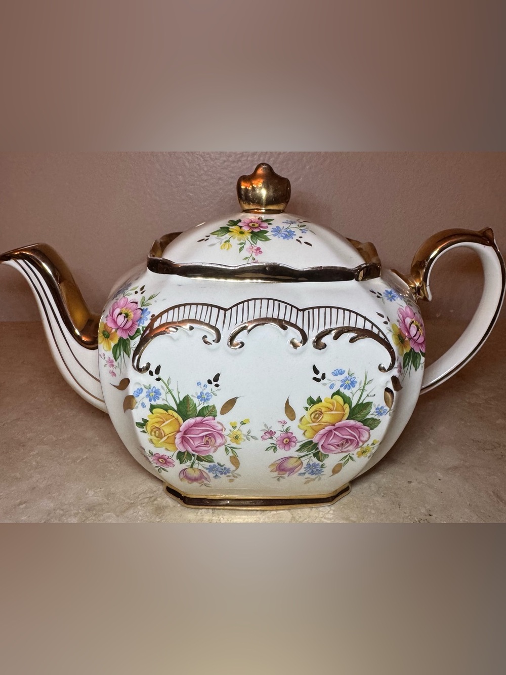 Sadler England 1930s Floral Gold Trim Ceramic Cube Teapot W/Lid 2659F 36 Oz